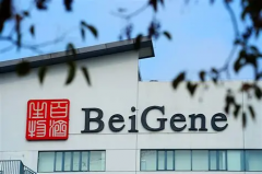 2025上半年创新药企业业绩分化 多家公司商业化超预期